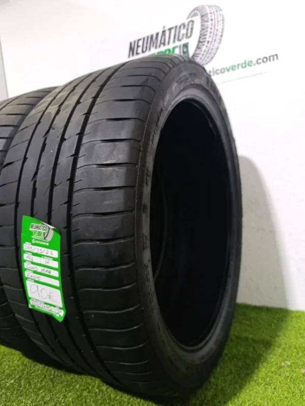 285 35 22 106 W GOODYEAR EAGLE - Imagen 3