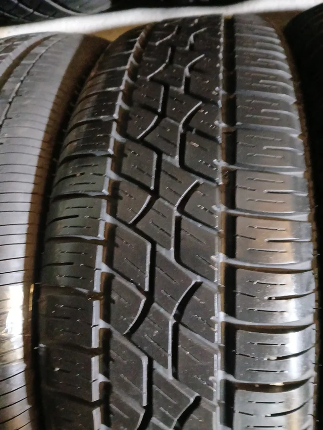 195 65 15 91T DUNLONP SP9E - Imagen 3