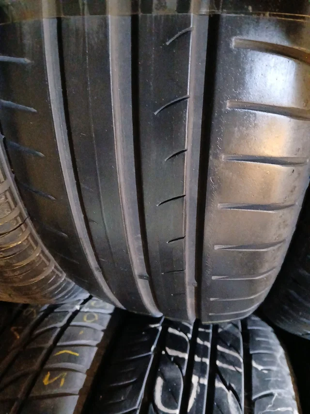 195 65 15 91H DUNLONP SPORT BLURESPONCE - Imagen 3