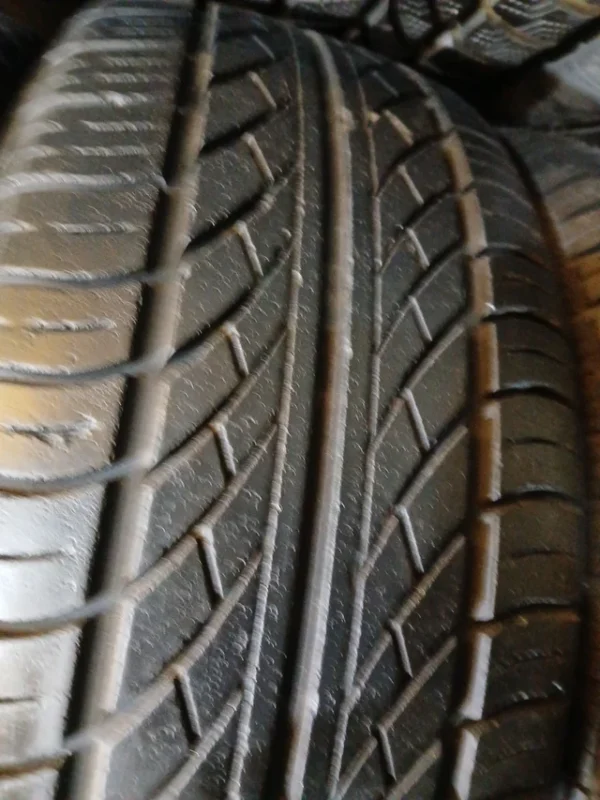 205 60 15 91H HANKOOK OPTIMO K406 - Imagen 3