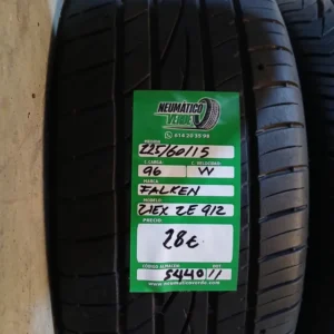 225 60 15 96W FALKEN ZIEX ZE 912