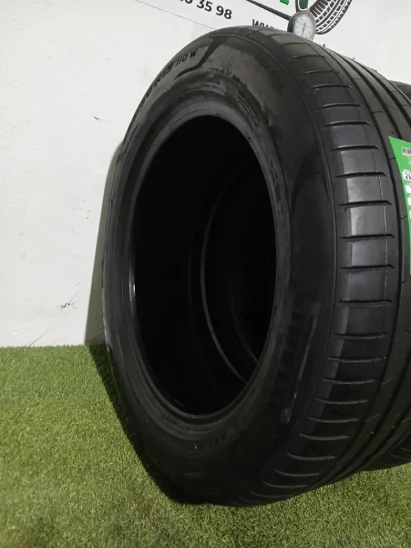 265 50 19 110W PIRELLI P ZERO - Imagen 2