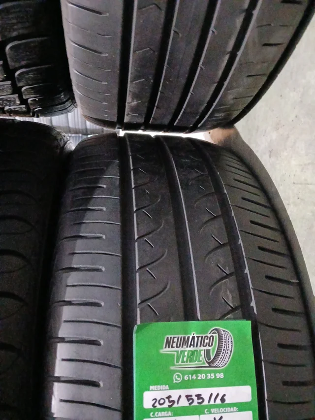 205 55 16 91V YOKOHAMA BLUEARTH - Imagen 2