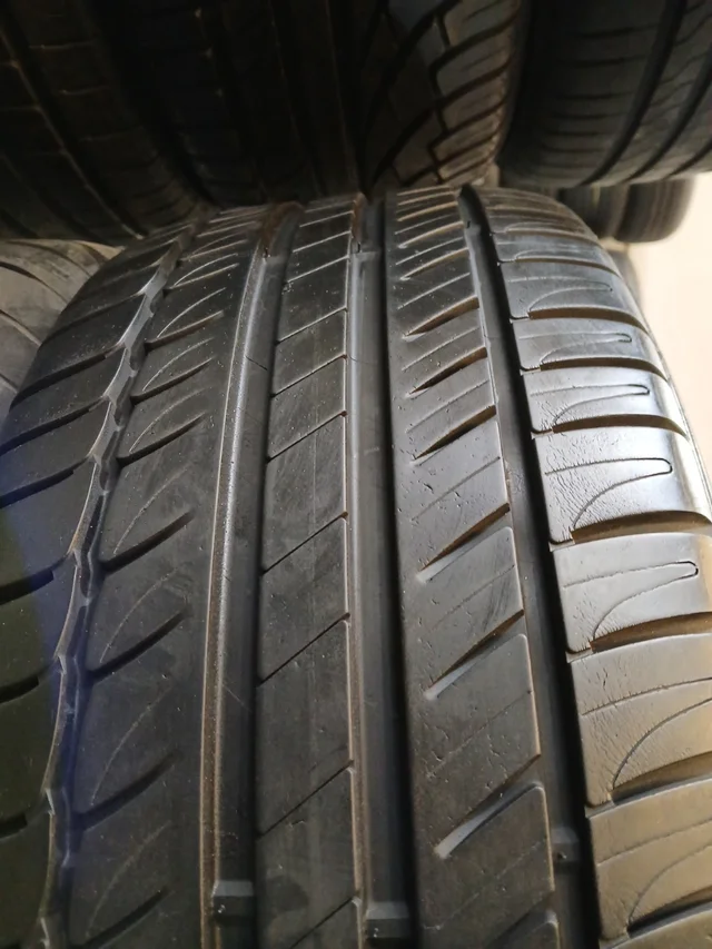 225 50 16 92Y MICHELIN PRIMACY HP - Imagen 3