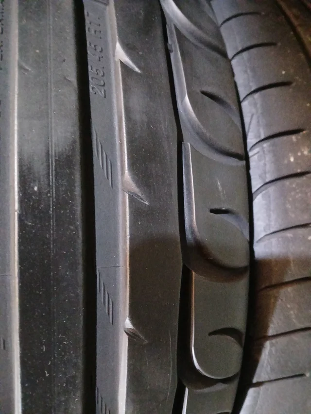 205 45 17 88T TAURUS UHP - Imagen 3