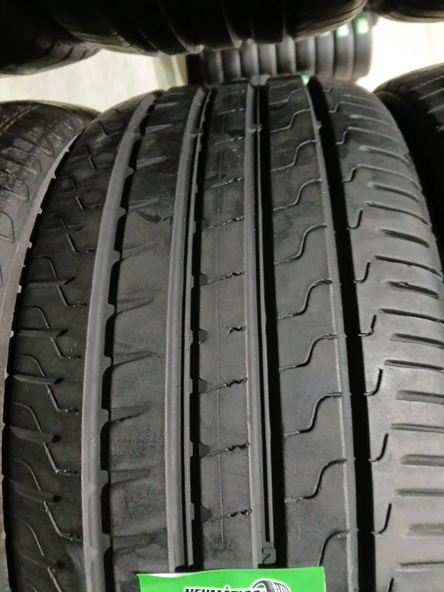 235 45 17 97Y AVON ZV7 - Imagen 2