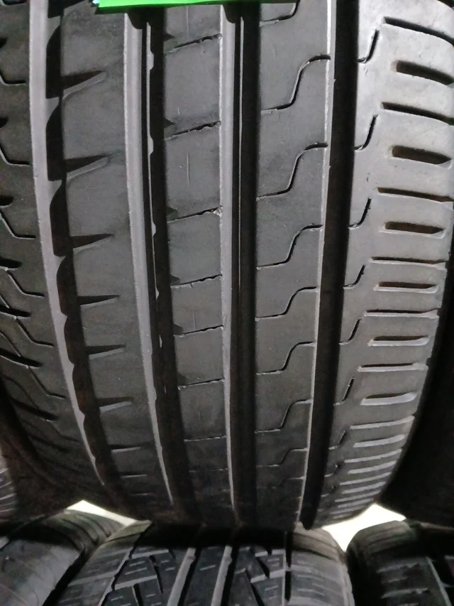 235 45 17 97Y AVON ZV7 - Imagen 3