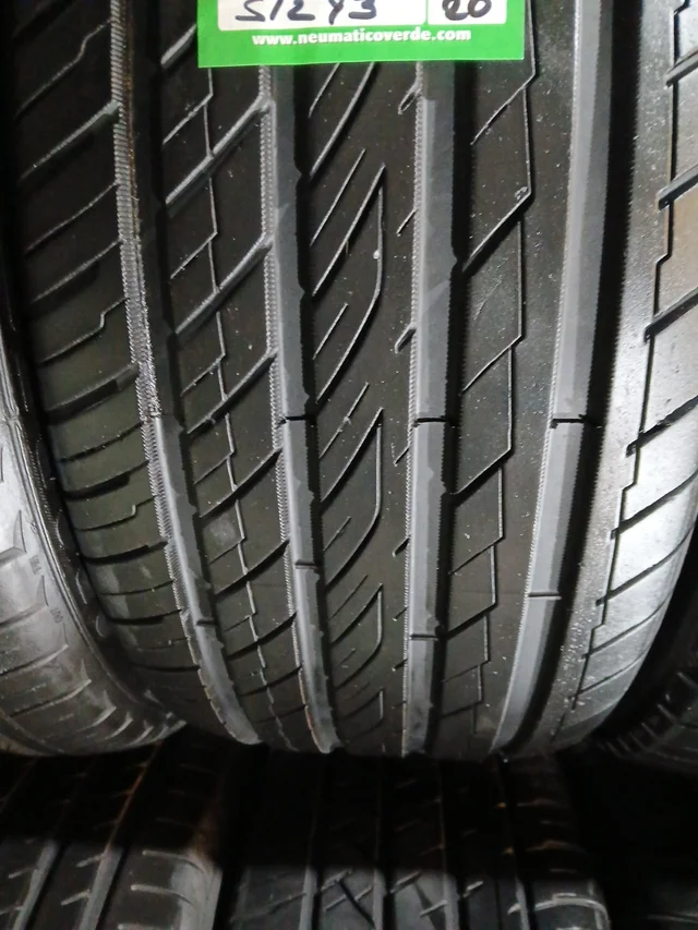 225 45 17 94W OVATION VI-388 - Imagen 3