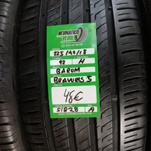 225 40 18 92H BARUM BRAVURIS 5