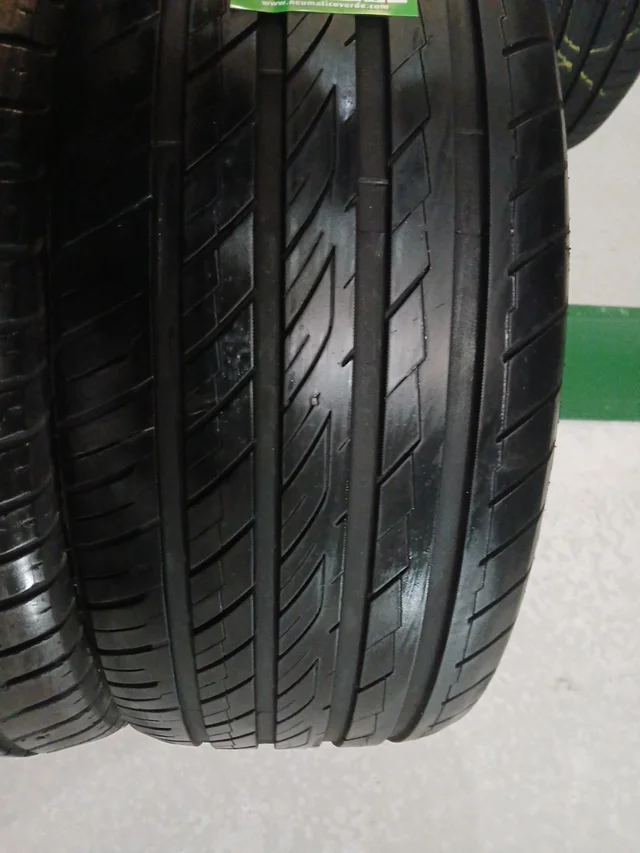 245 45 18 100W OVATION VI-388 - Imagen 2