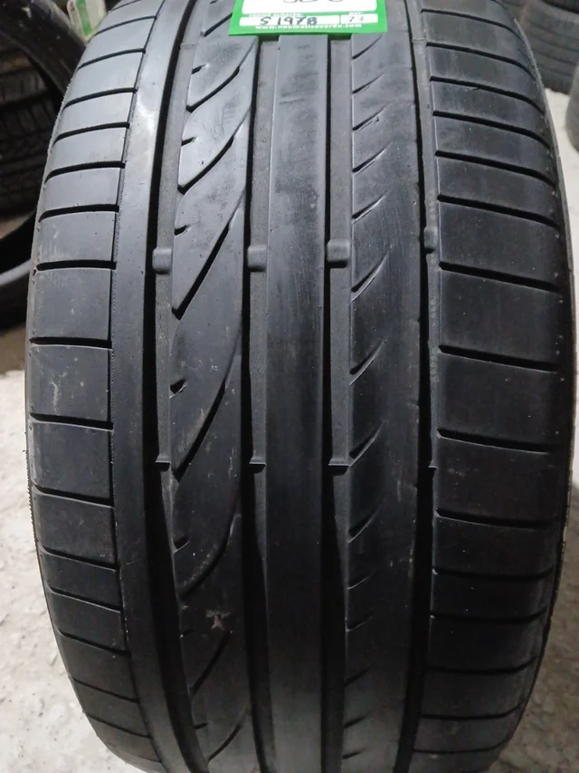 255 40 18 95Y BRIDGESTONE POTENZA RE050A - Imagen 2