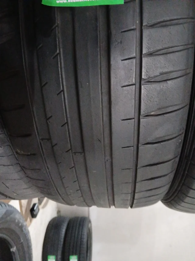 245 45 19 102Y MICHELIN PILOT SPORT 4 - Imagen 3