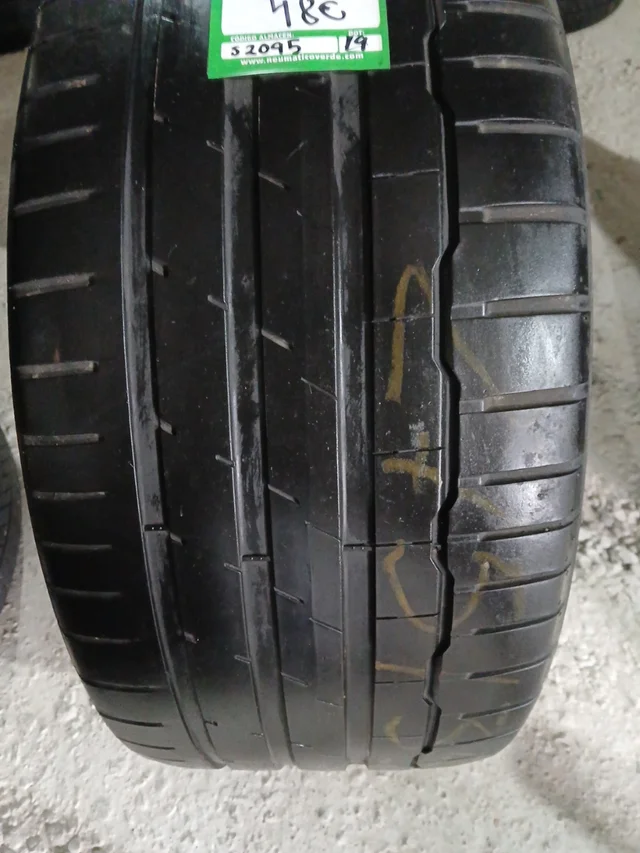 275 35 20 102Y HANKOOK VENTUS S1 EVO3 - Imagen 2