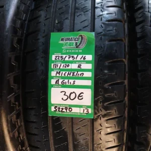 225 75 16 121/120R MICHELIN AGILI