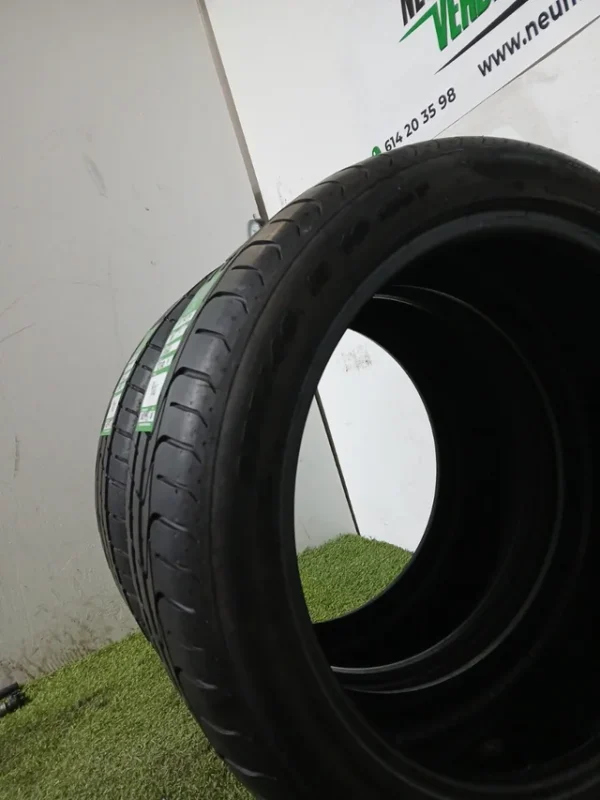 255 40 19 100Y PIRELLI PZERO TM - Imagen 3